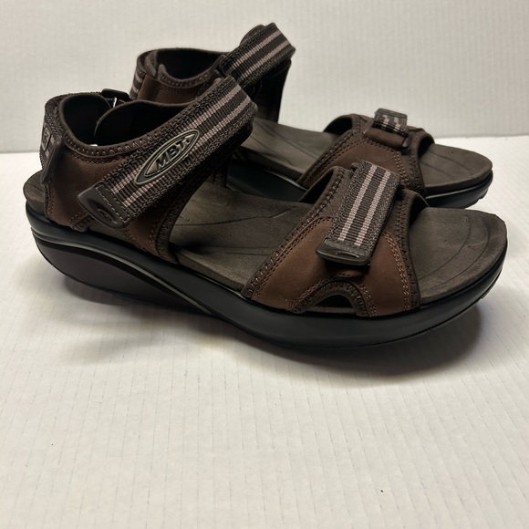MBT Men\'s Brown Size 42 US 8-8.5‎ Jawabu Sandal Walking Sandals main image 6